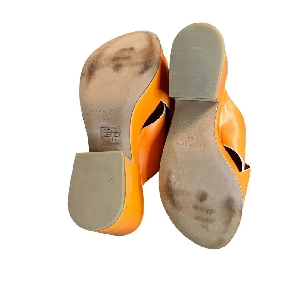 INTENTIONALLY BLANK WOMEN'S DAME MULE - ORANGE LEATHER Size 38